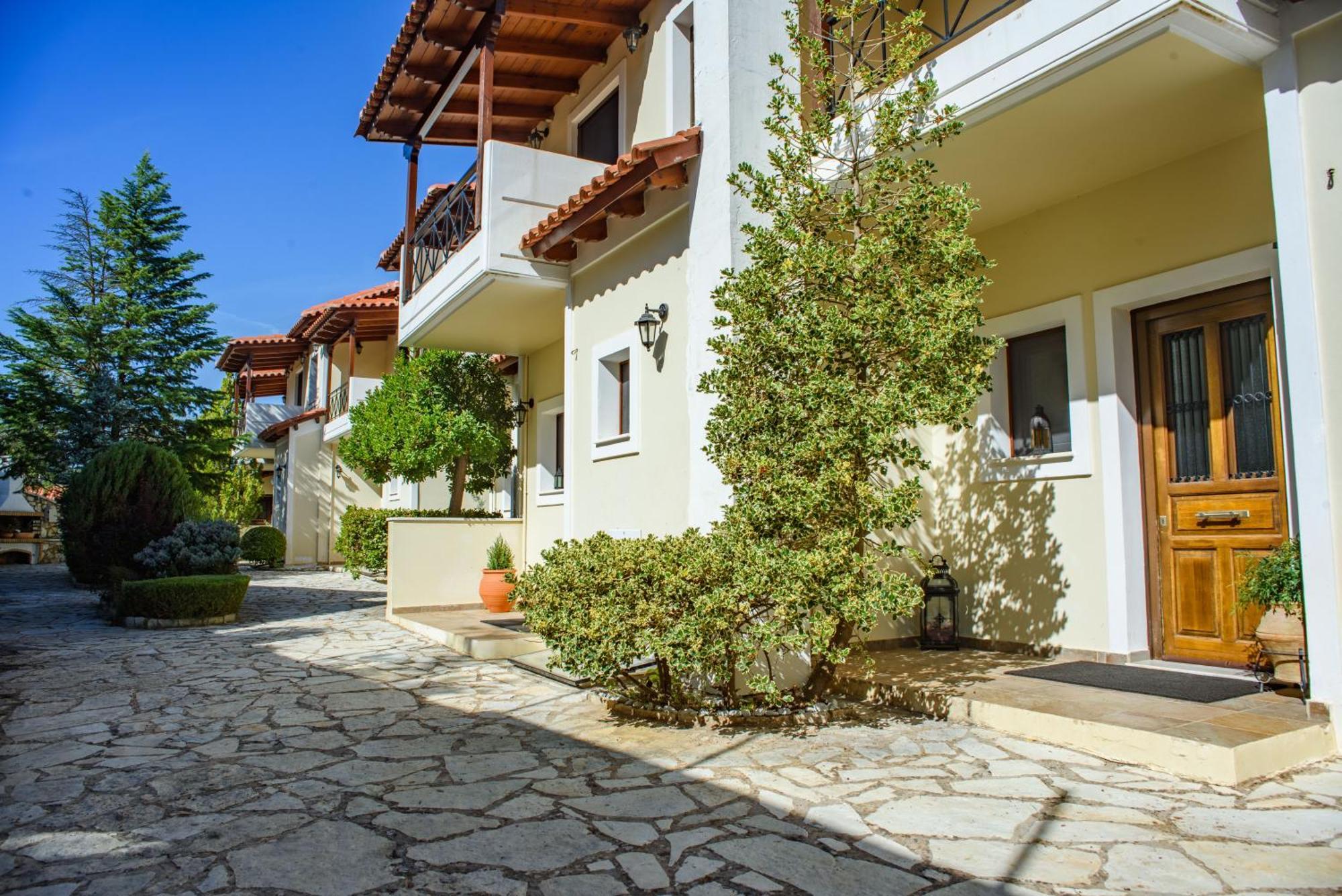 Archontiko Zafeiropoulou Hotel Kalavryta Exterior photo