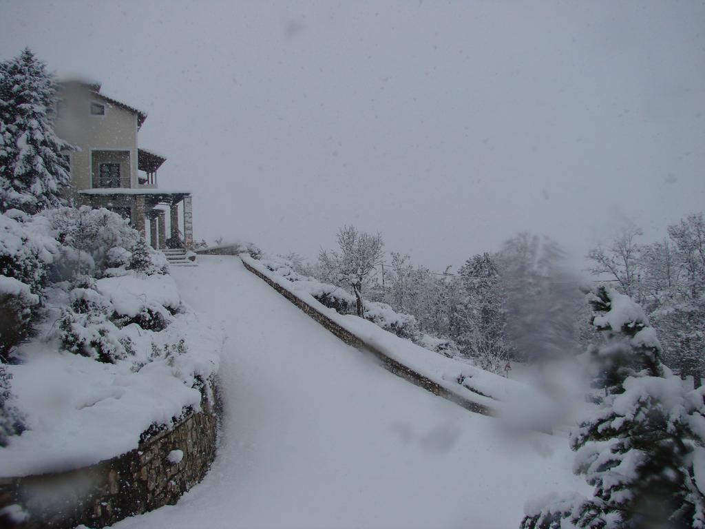 Archontiko Zafeiropoulou Hotel Kalavryta Exterior photo